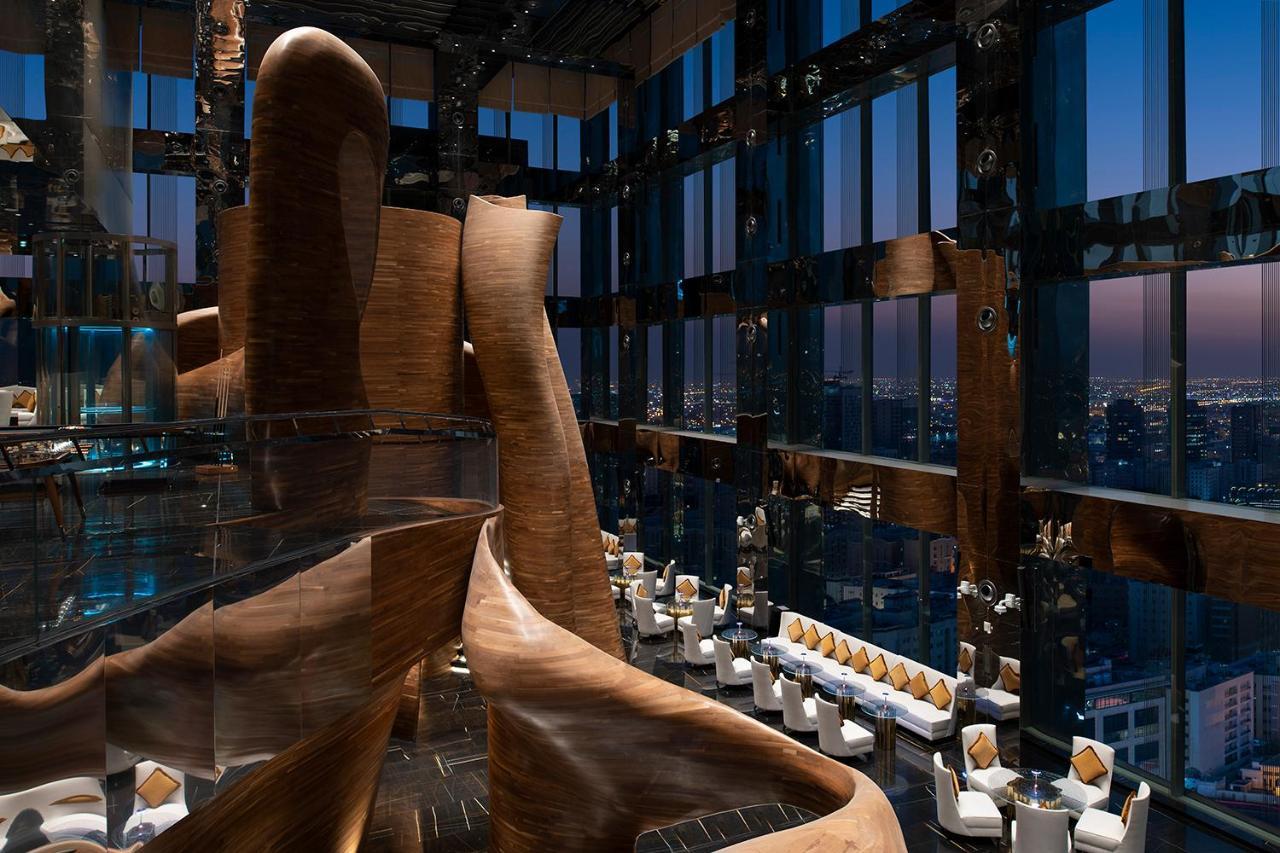 Banyan Tree Doha At La Cigale Mushaireb מראה חיצוני תמונה The interior of the 101 lounge